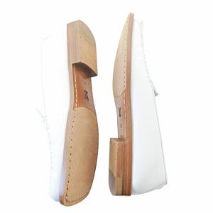 LOUIS VUITTON スクエアトゥ レザー スリッポン 36.5 ホワイト