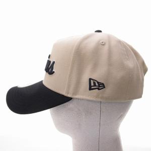 NEW ERA × UCLA 美品 Bruins ブルーインズ キャップ 帽子 ストーン × ネイビー スノーホワイト ネイビーバイザー 約Mサイズ