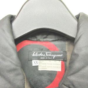 Salvatore Ferragamo ヴィンテージ キルティングコート 中綿ジャケット ロング シルク 裏地 ガンチーニ柄 黒 XS