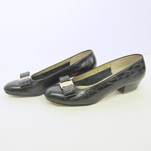 Salvatore Ferragamo ヴァラ パンプス ヒール 型押し レザー リボン ブラック 6 B 23cm IBO26 0907