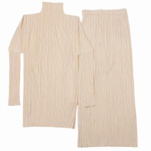 イッセイミヤケ プリーツ セットアップ ハイネック カットソー スカート 4 1 ベージュ