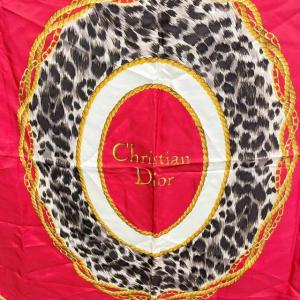 Christian Dior スカーフ 大判 シルク100％ ヒョウ柄 赤系 レッド 0221