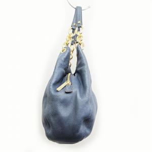 MICHAEL KORS 美品 チェーン ショルダーバッグ ロゴ プレート レザー ゴールド金具 ネイビー 紺 0405 IBO37