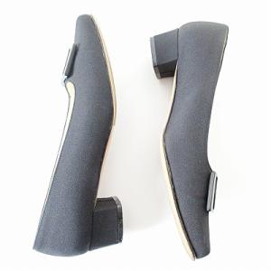 Salvatore Ferragamo スクエアトゥ ヴァラ パンプス チャンキーヒール キャンバス ブラック 黒 6.5 23.5cm 1116