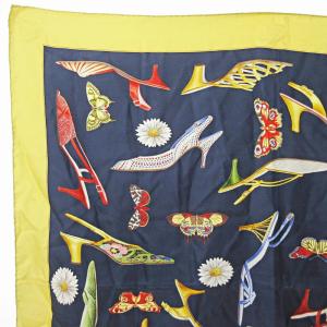 Salvatore Ferragamo 大判 シルクスカーフ 総柄 サンダル柄 シューズ柄 蝶 ネイビー 紺 0801 GY14