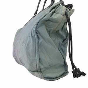 BURBERRY ワンショルダーバッグ ロゴ金具 マルチカラー