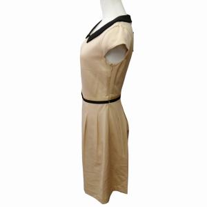 TOCCA タグ付き ワンピース ひざ丈 無地 伸縮性 ストレッチ性 総裏 ベージュ