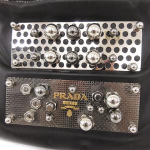 PRADA セカンドバッグ スクリュー モチーフ デザイン ブラック