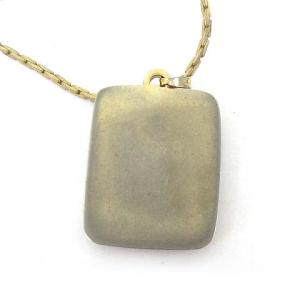 YVES SAINT LAURENT YSL プレート ネックレス ペンダント ゴールドカラー アクセサリー