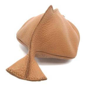 BOTTEGA VENETA コインケース 魚 モチーフ がま口 小銭入れ レザー コインパース ウォレット ベージュ