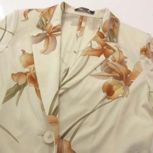 LEONARD FASHION テーラード ジャケット 花柄 薄手 ロゴボタン フラワープリント M キナリ系 IBO23