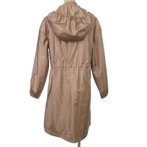 EMPORIO ARMANI フードコート ロング 光沢 ポリウレタン 40 シャンパンピンク IBO19