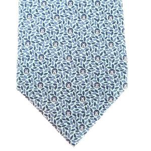 HERMES 美品 ネクタイ レギュラータイ サル 総柄 葉っぱ シルク 青 ブルー IBO26