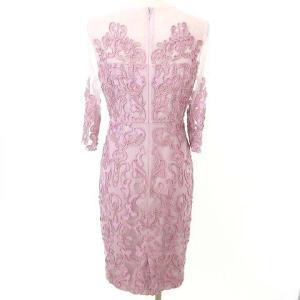 GRACE CONTINENTAL 美品 近年 五分袖 タイトワンピース ひざ丈 レース 刺繍 バックスリット ポリエステル 36 Sサイズ相当 ピンク ECM