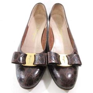 Salvatore Ferragamo ヴァラ パンプス ローヒール クロコ型押し レザー ブラック ブラウン イタリア製