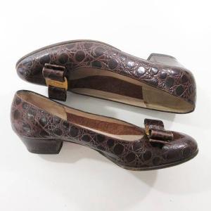 Salvatore Ferragamo ヴァラ パンプス ローヒール クロコ型押し レザー ブラック ブラウン イタリア製