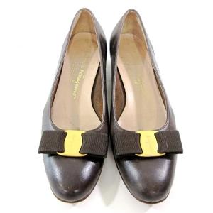 Salvatore Ferragamo ヴァラ パンプス VARA リボン ローヒール レザー 7 C 24.5cm 茶 ダークブラウン ジャンク ECR17 A0207