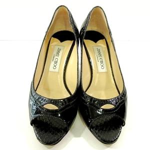 JIMMY CHOO オープントゥ パンプス パイソン型押し エナメル パテントレザー 36 23cm 黒 ブラック IBO37 A0404