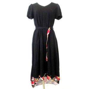 美品 ワンピース ロング 半袖 フレア ヘムラインスカート ベルト付き 38 黒 ブラック U90