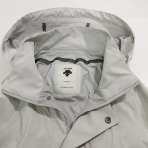 DESCENTE TOMORROWLAND別注 DX-G2469TM ナイロンジャケット L ライトグレー フーディ IBO58