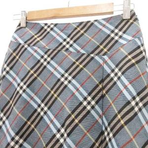 BURBERRY BLUE LABEL チェック フレア タック スカート ひざ丈 ウール 山陽商会 36 S 青 ブルー GY14