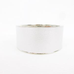 SWAROVSKI INTERVALLE Wide Bangle M バングル ブレスレット アクセサリー クリスタルパヴェ 8列 ＆ レザー装飾