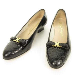 パンプス ガンチーニ  ローヒール リボン 型押 キャップトゥ パテント 5 ブラック