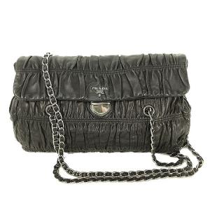 ギャザー チェーンショルダーバッグ ナッパ 黒