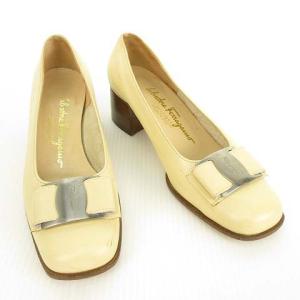 Salvatore Ferragamo BOUTIQUE ヴァラ リボン パンプス スクエアトゥ チャンキー ローヒール ライトベージュ