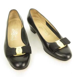 Salvatore Ferragamo VARA ヴァラ リボン パンプス ラウンドトゥ ローヒール 5 D ブラック 黒 IBO26