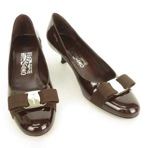 Salvatore Ferragamo ヴァラ リボン パンプス ラウンドトゥ エナメル 6.5 C ブラウン