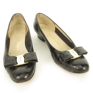 Salvatore Ferragamo VARA ヴァラリボン パンプス ラウンドトゥ 型押レザー ローヒール 5.5 B ブラック 黒 IBO26