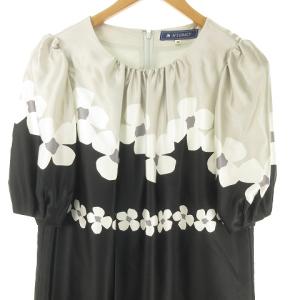 M'S GRACY ワンピース プリントサテン ひざ丈 半袖 40 シルバーグレー IBO33 0121