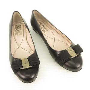 Salvatore Ferragamo ヴァラ リボン フラット パンプス ラウンドトゥ 5.5 D ブラック IBO33