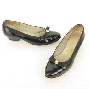Salvatore Ferragamo BOUTIQUE リボン モチーフ パンプス ローヒール ラウンドトゥ パテント 6 C ブラック IBO35