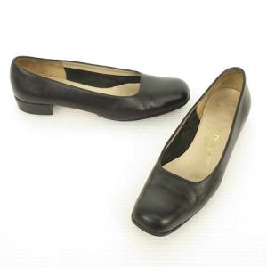 Salvatore Ferragamo BOUTIQUE スクエアトゥ プレーン レザー パンプス ローヒール 6.5 2A ブラック 黒
