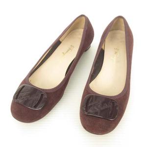 ヴァラ ロゴプレート スウェード パンプス フラット ローヒール 6.5 D バーガンディ系 ECM