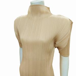 イッセイミヤケ カットソー プリーツ 3 ベージュ