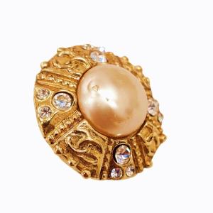 CHANEL ヴィンテージ フェイクパール ココマーク イヤリング CC ストーン 金メッキ ゴールド 0821