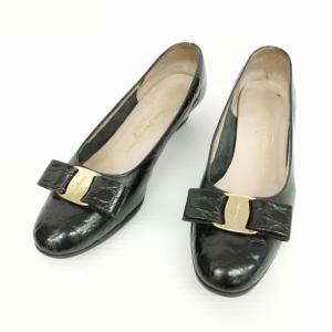 VARA ヴァラリボン パンプス クロコ 型押し 6 B ブラック