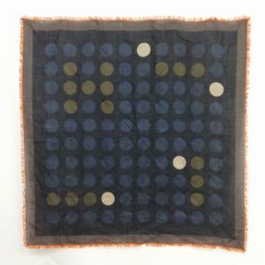 フリンジ スカーフ 大判 90cm × 90cm ドット 水玉 総柄 ネイビー系