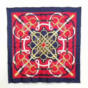 カレ90 Eperon d'or 黄金の拍車 大判 スカーフ ネイビー レッド