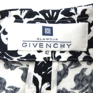 GIVENCHY 総柄カシュクールスカートスーツ ホワイト