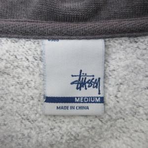 STUSSY ロゴ刺繍スウェットトレーナー チャコールグレー