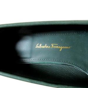 Salvatore Ferragamo ROLO ガンチーニレザーパンプス 6D グリーン