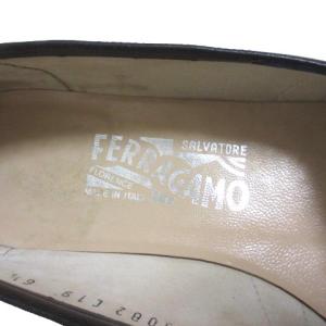 Salvatore Ferragamo パンプス ローヒール ストラップ 6 ブラック