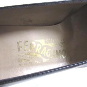 Salvatore Ferragamo パンプス  5 ネイビー