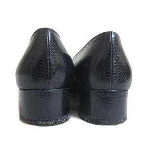 Salvatore Ferragamo ガンチーニパンプス 6D ネイビー