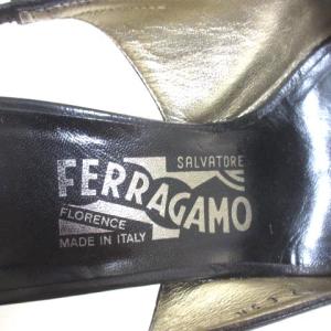 Salvatore Ferragamo サンダル ポインテッドトゥ バックストラップ 22.5cm ブラック