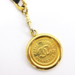 CHANEL ヴィンテージ チェーンベルト ココマーク 3連 レザー コインプレート ゴールドカラー